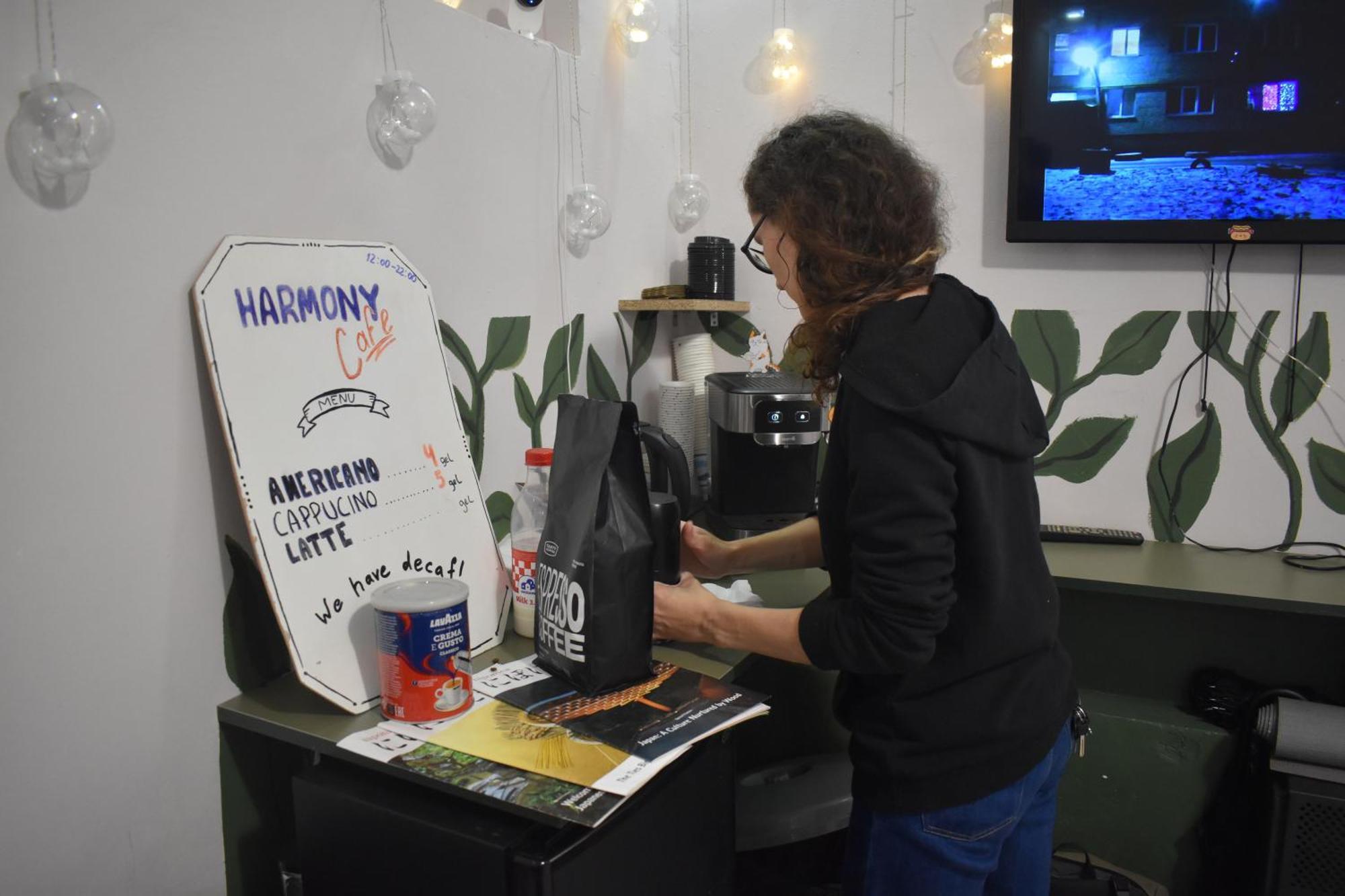 Harmony Backpackers Hostel Batumi Esterno foto